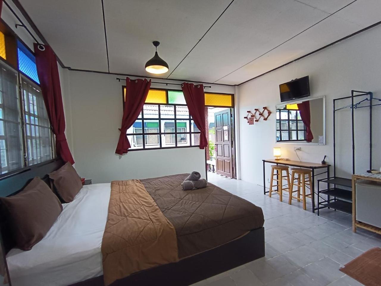 Отель The Naiyanghouse Nai Yang Экстерьер фото
